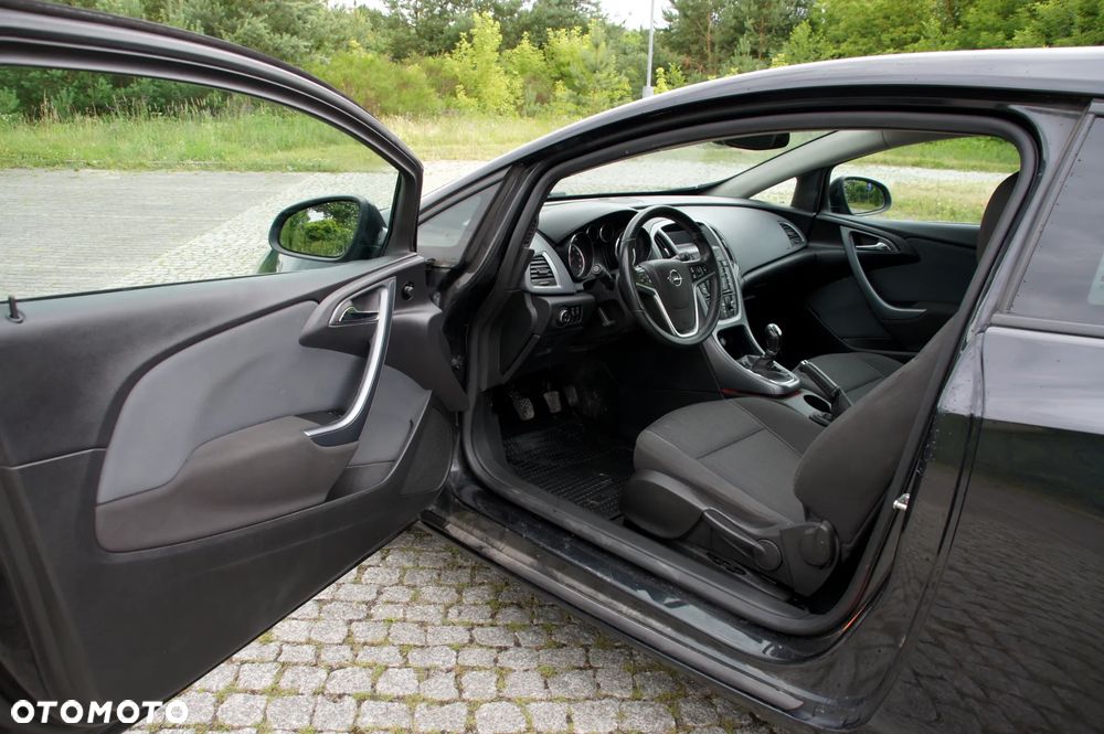 Opel Astra 1.4 Turbo ecoFLEX Start/Stop - 11