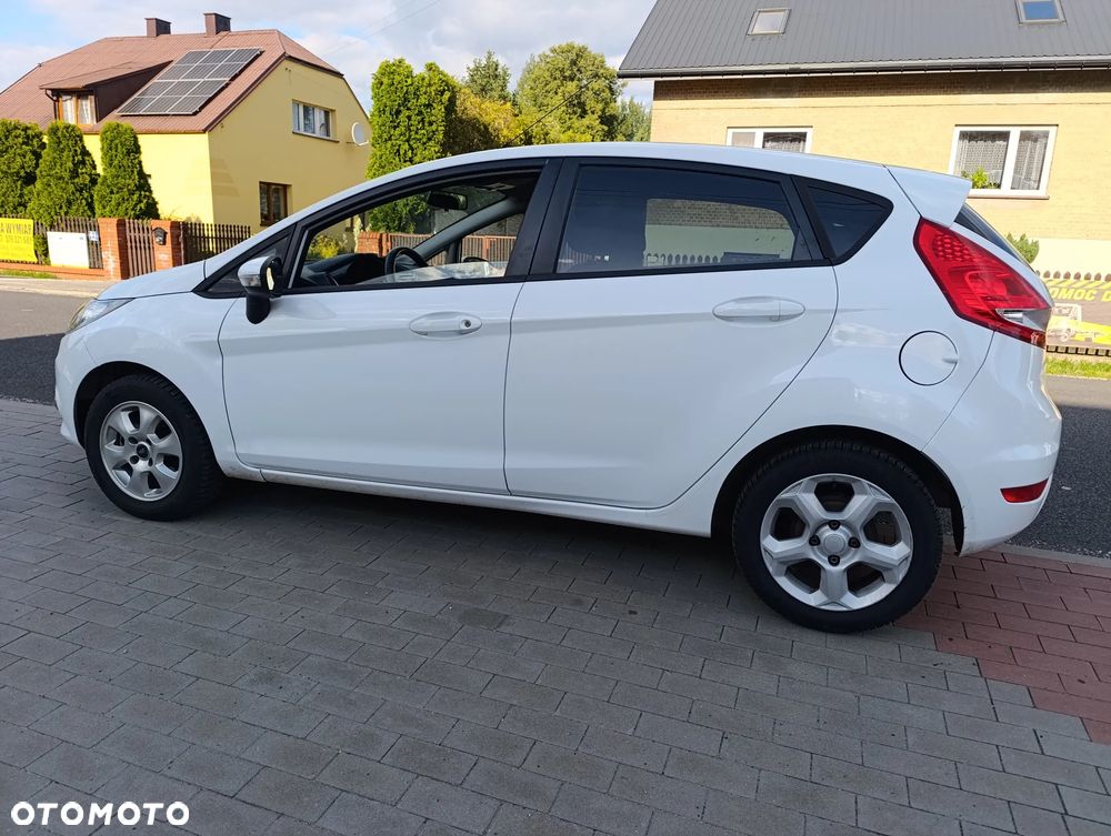 Ford Fiesta 1.25 Viva - 30