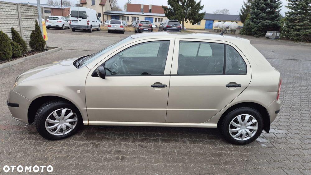 Skoda Fabia 1.4 16V Ambiente - 13