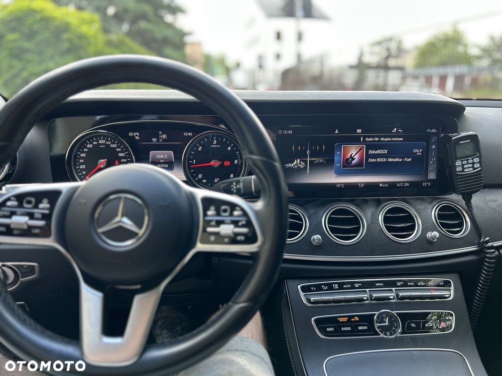 Mercedes-Benz Klasa E - 8