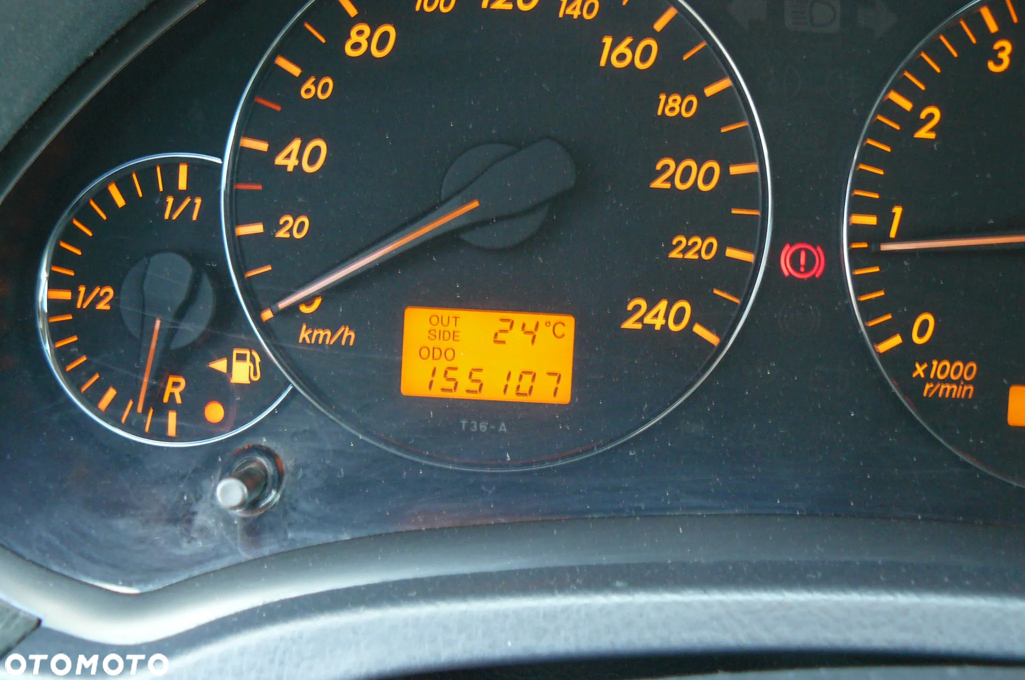 Toyota Avensis - 11
