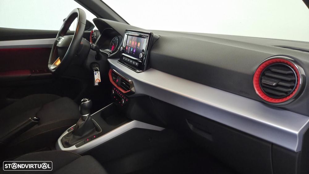 SEAT Arona 1.0 TSI FR - 19