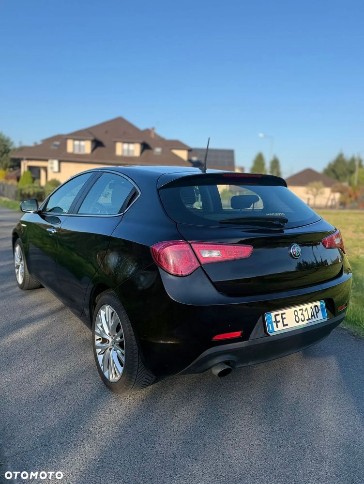 Alfa Romeo Giulietta - 10