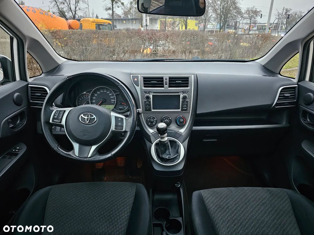 Toyota Verso S 1.33 VVT-i Life - 13