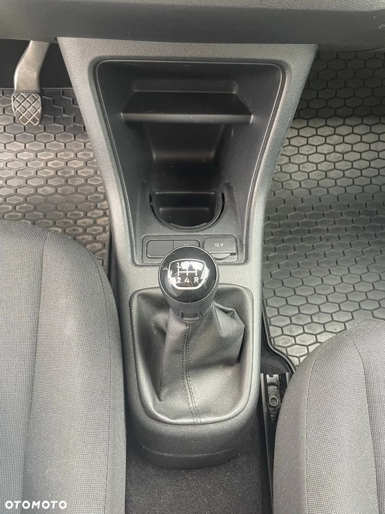 Volkswagen up! 1.0 move - 17