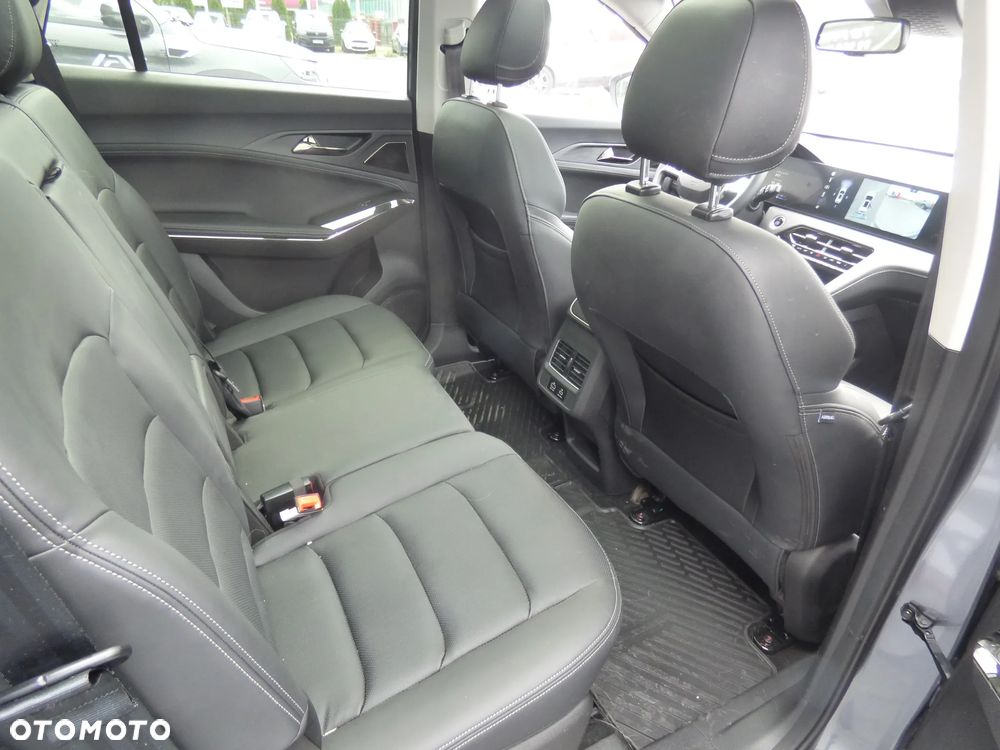 JAC JS8 - 15
