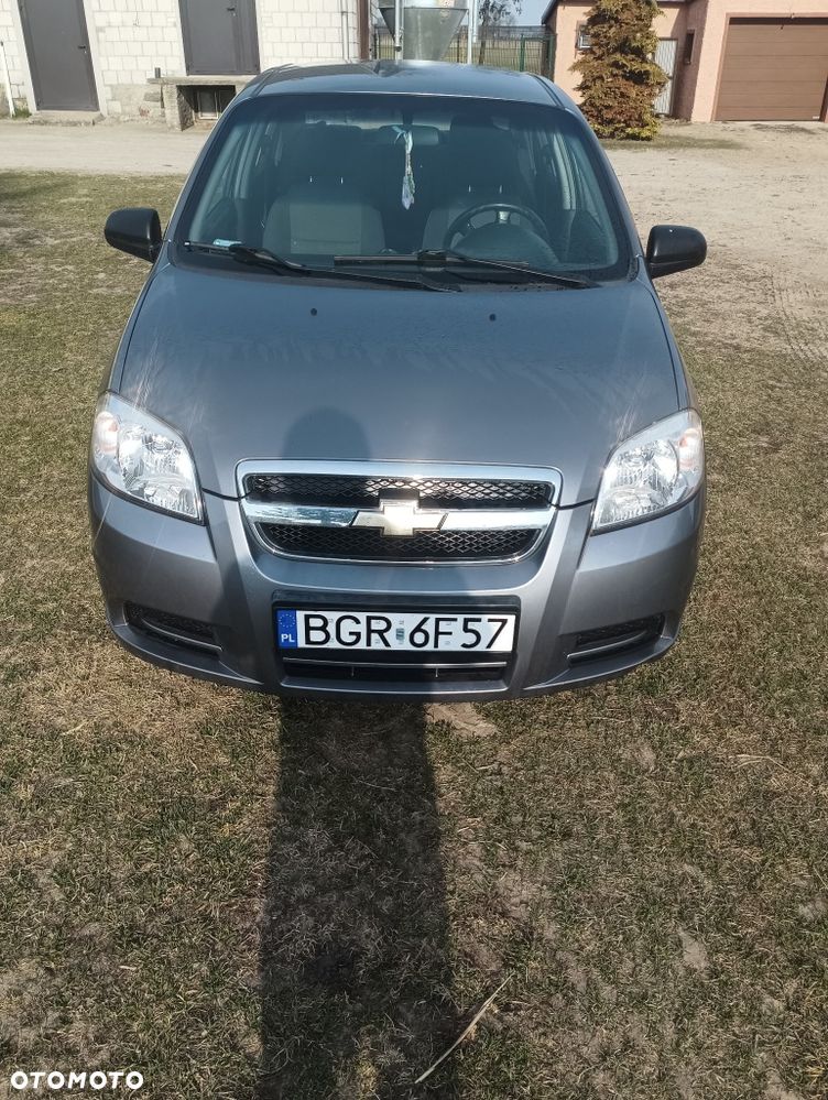 Chevrolet Aveo - 3