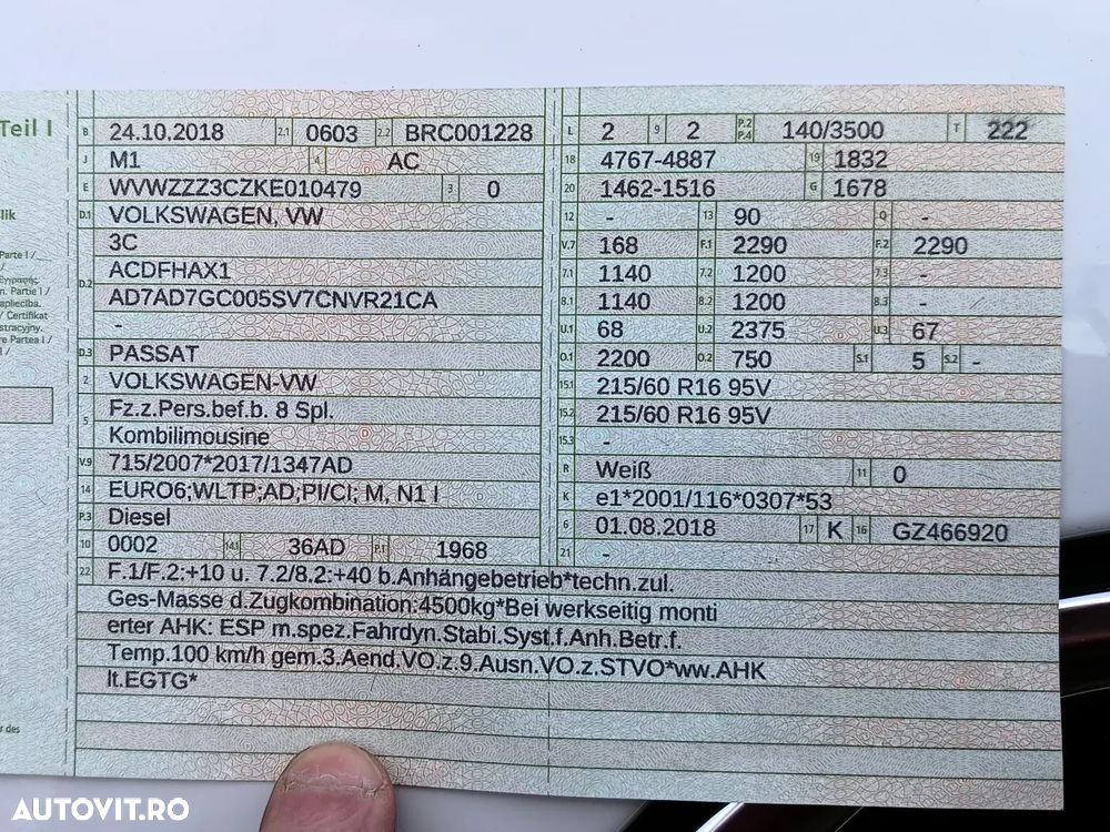 Volkswagen Passat 2.0 TDI DSG 4Motion Comfortline - 10