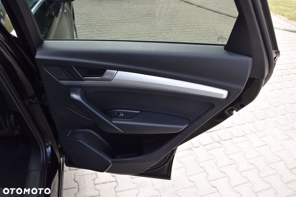 Audi Q5 2.0 TDI S tronic - 32