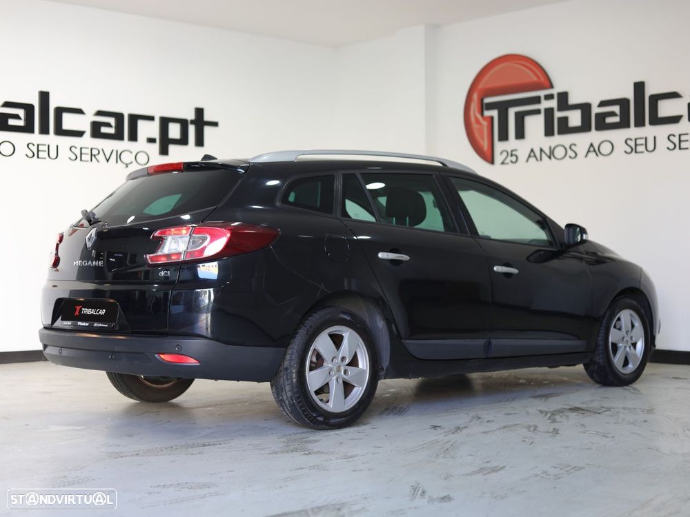 Renault Mégane Sport Tourer 1.5 dCi Dynamique - 4