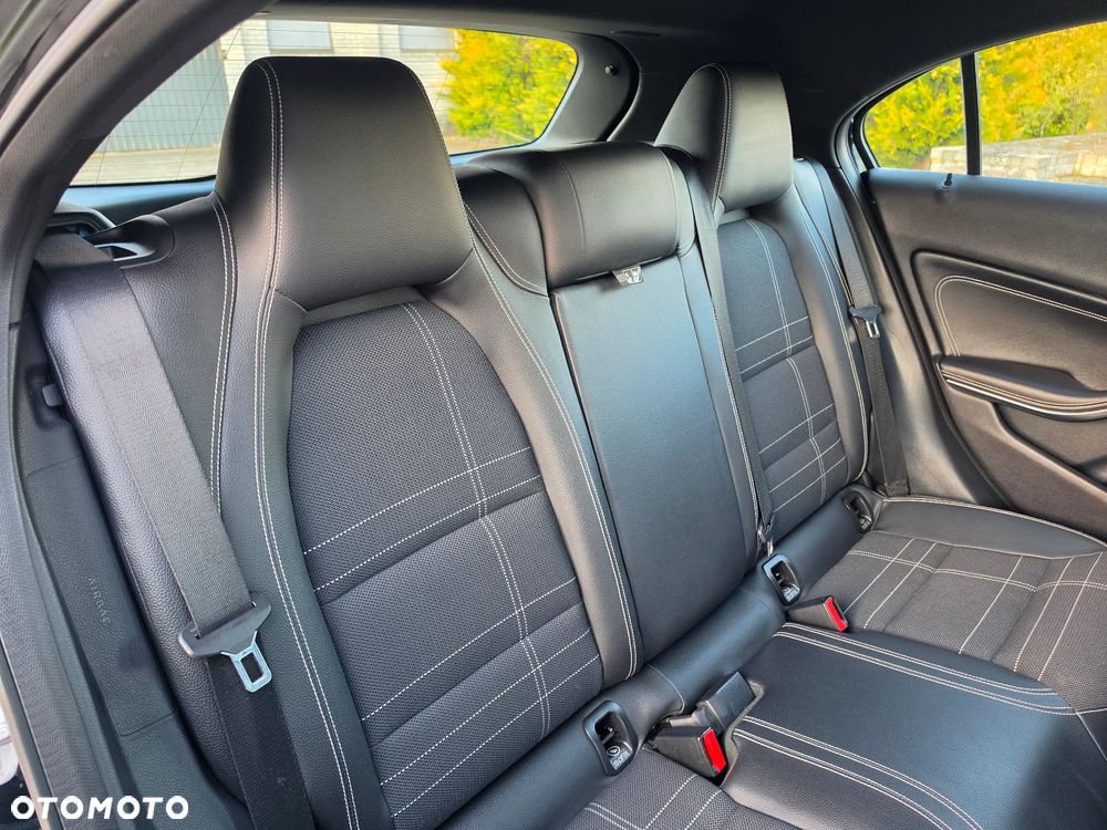 Mercedes-Benz Klasa A 200 CDI (BlueEFFICIENCY) Style - 33