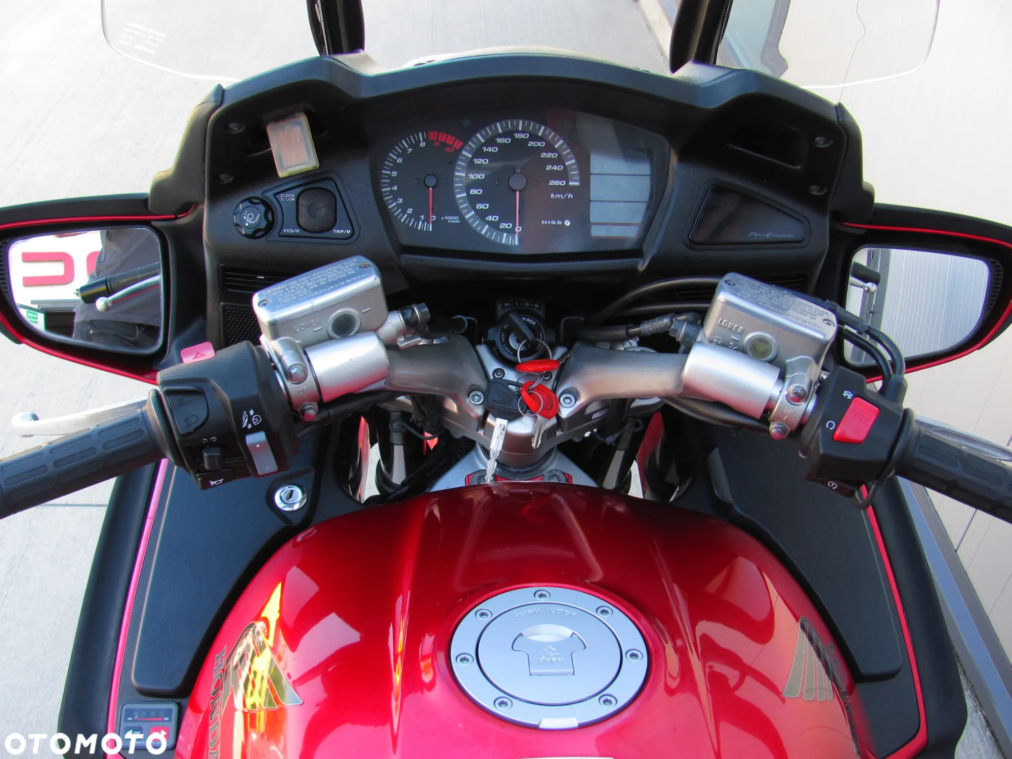 Honda ST - 14