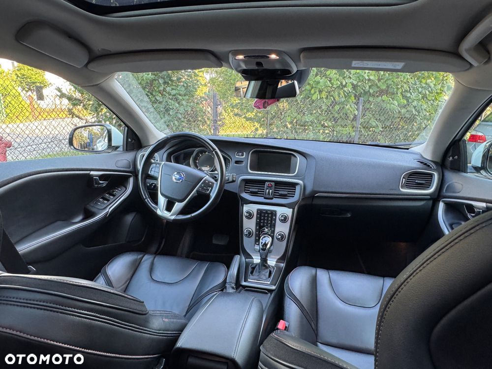 Volvo V40 D4 Geartronic Ocean Race - 9