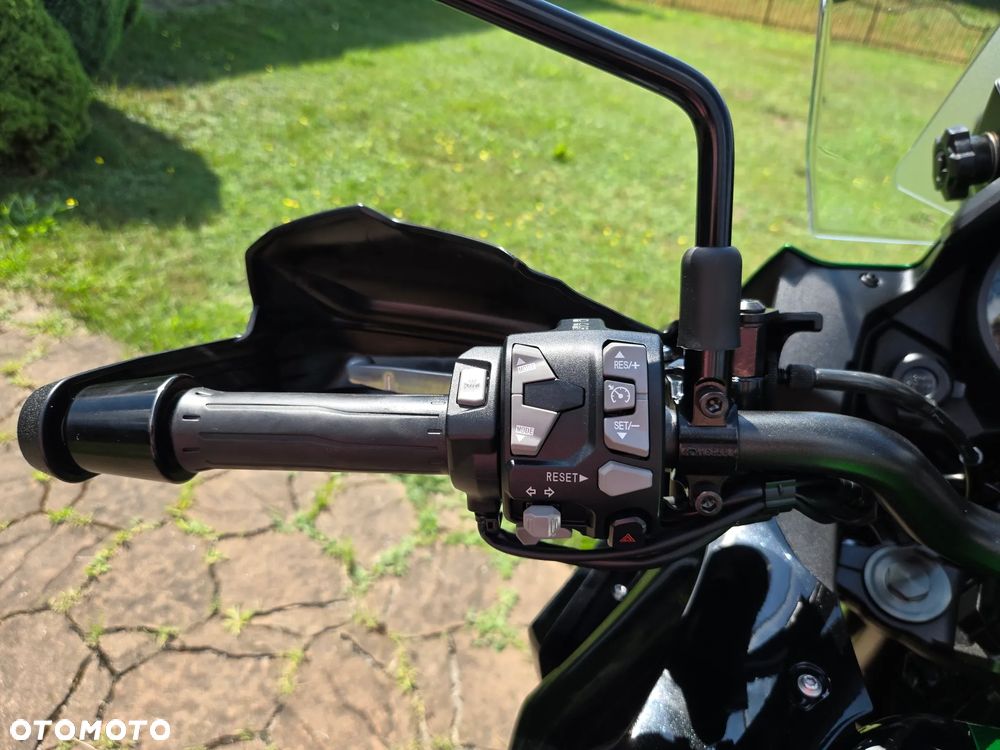 Kawasaki Versys 1000 - 21