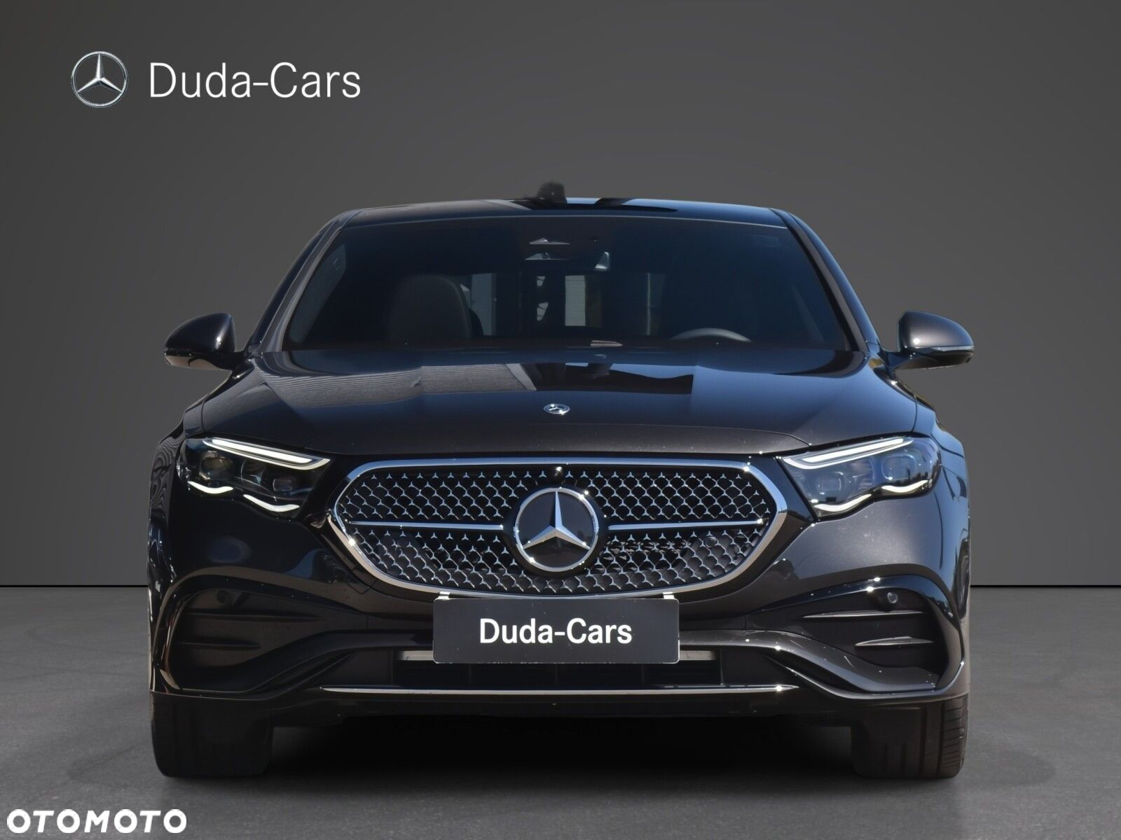 Mercedes-Benz Klasa E 300 de PHEV 4-Matic AMG 9G-Tronic - 4