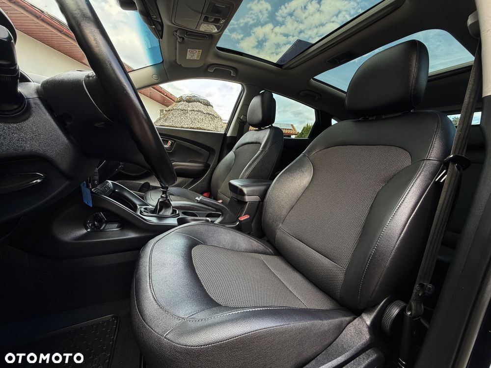 Hyundai ix35 blue 1.6 2WD Finale Gold - 35