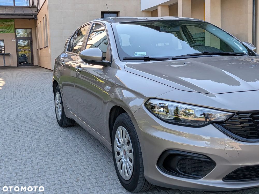 Fiat Tipo 1.4 T-Jet 16v Lounge EU6 - 4