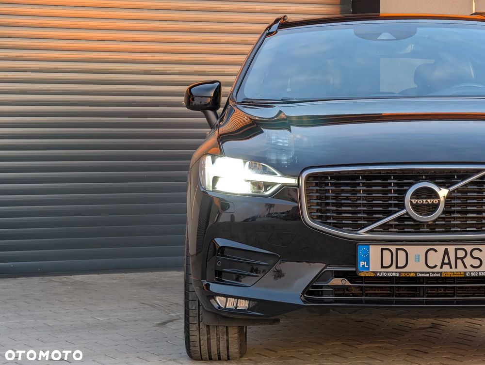 Volvo XC 60 D5 AWD R-Design - 4