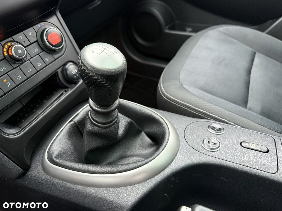 Nissan Qashqai+2 2.0 tekna - 26