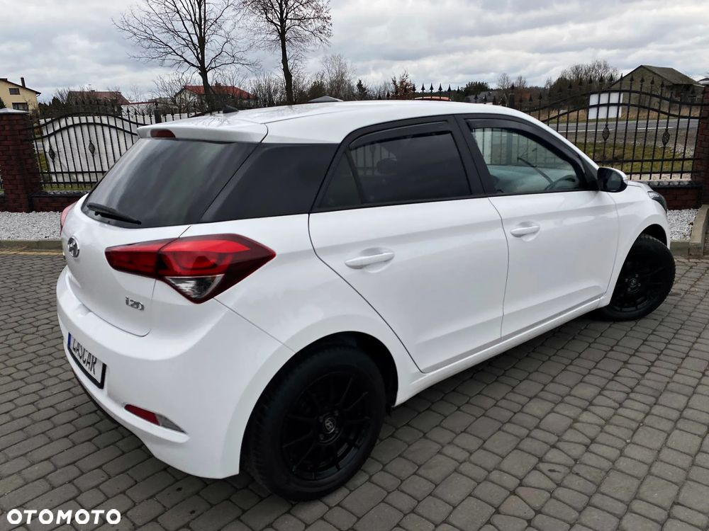 Hyundai i20 1.2 Select - 16