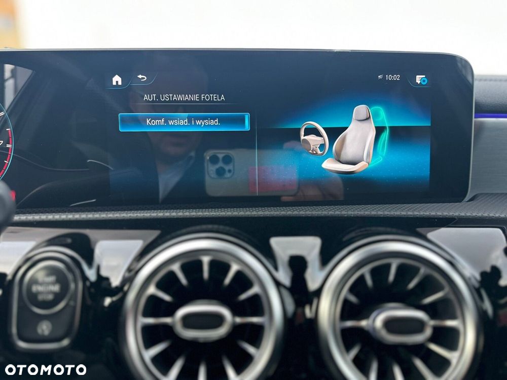 Mercedes-Benz Klasa A 35 AMG 4-Matic 7G-DCT - 20