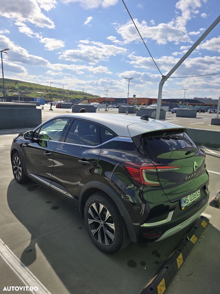 Renault Captur MHEV 140 EDC Techno - 5