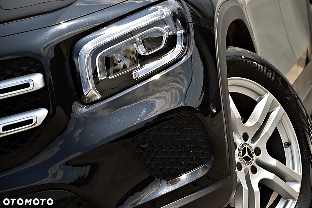 Mercedes-Benz GLB 200 7G-DCT - 9