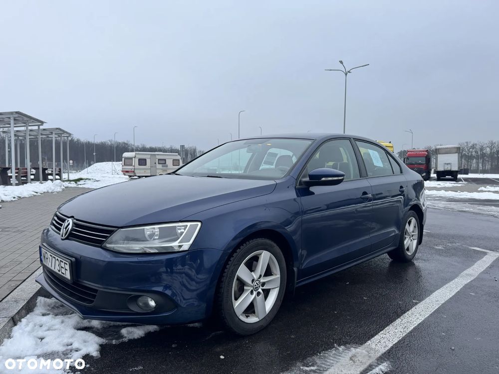 Volkswagen Jetta 1.4 TSI Comfortline - 2