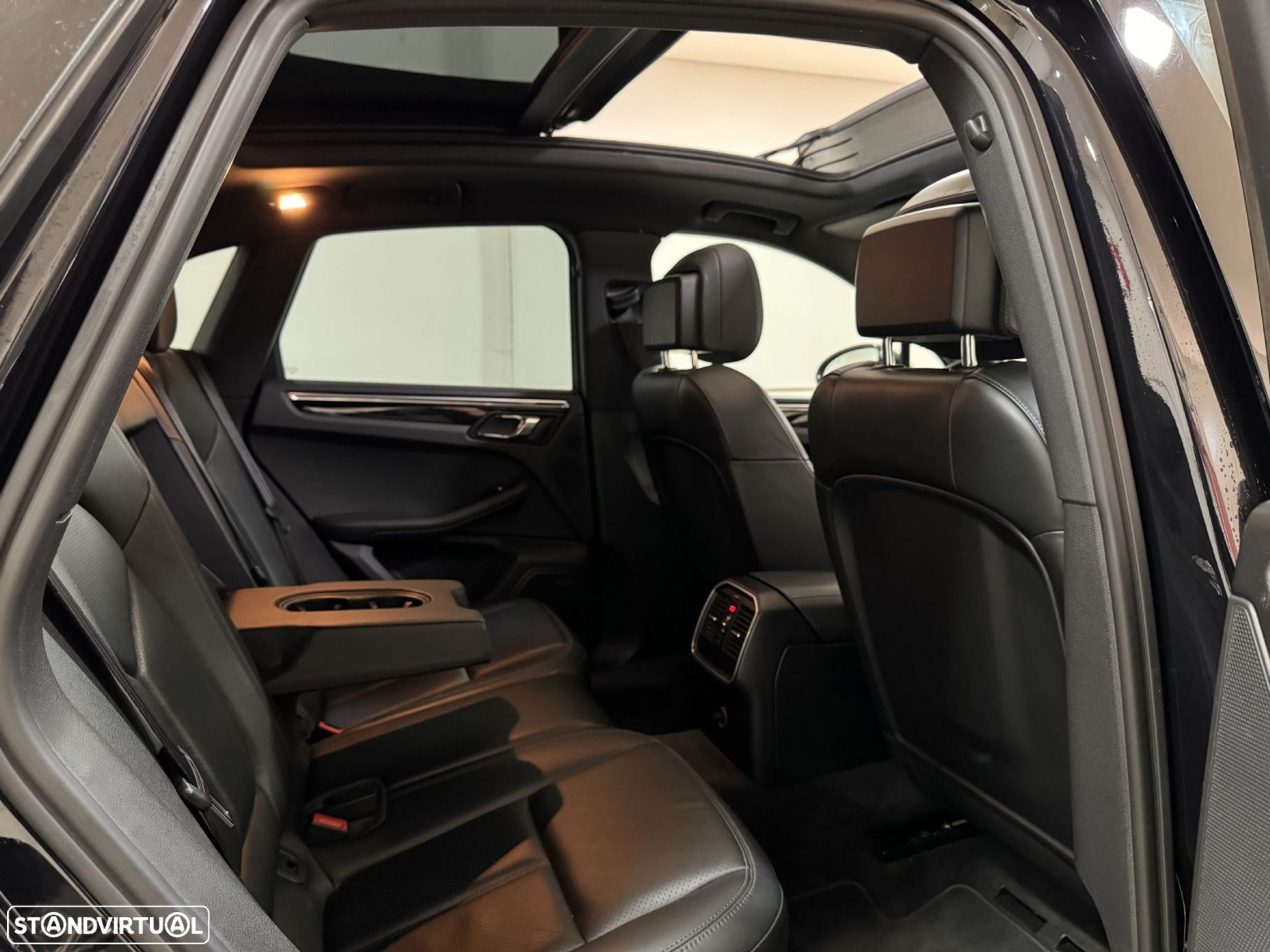 Porsche Macan S - 47