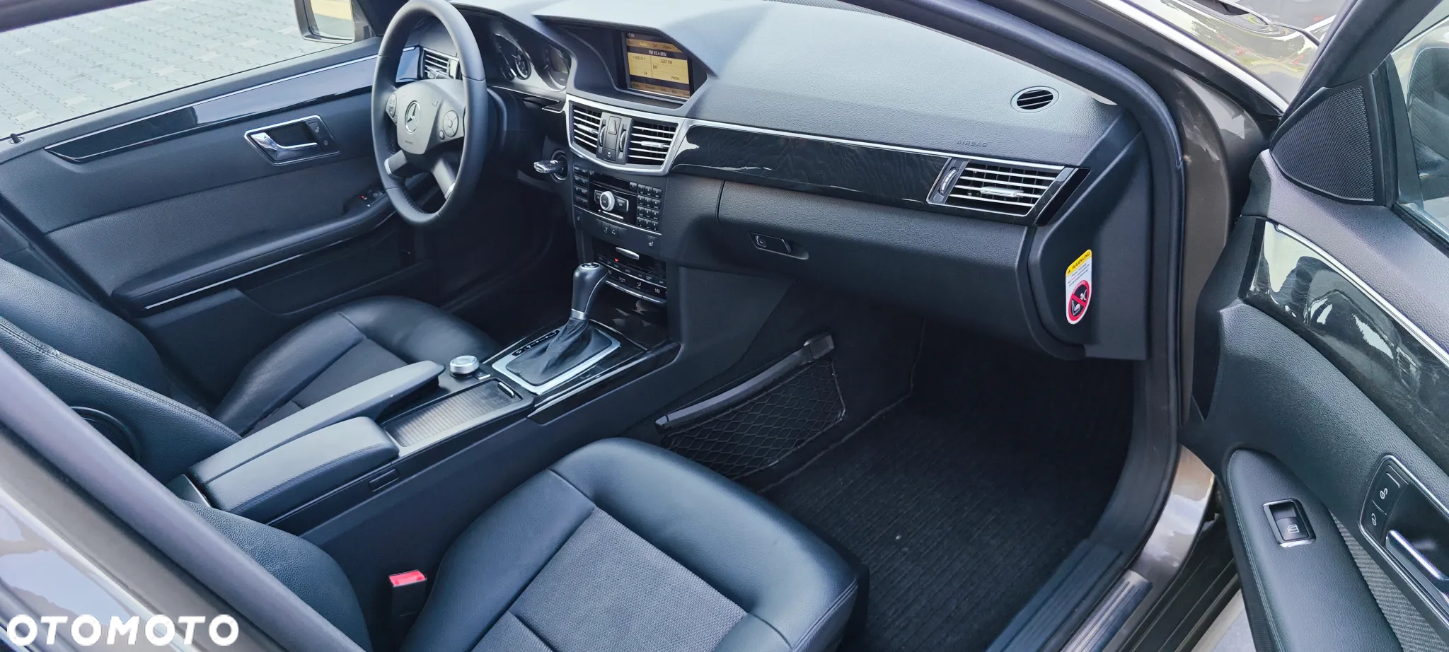 Mercedes-Benz Klasa E 220 T CDI Automatik Avantgarde - 15