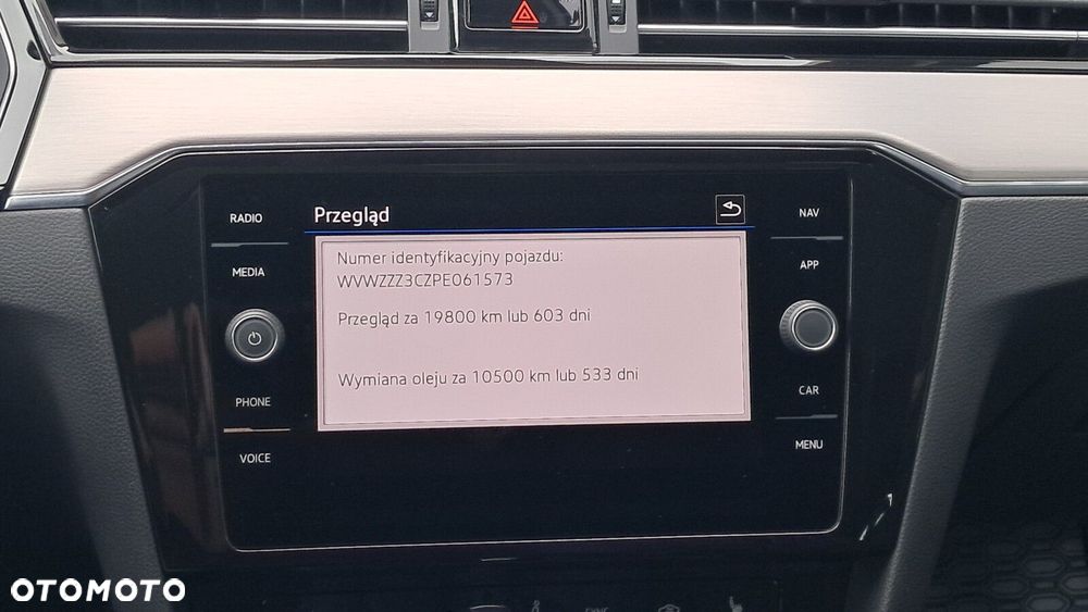 Volkswagen Passat 2.0 TDI EVO Elegance DSG - 20