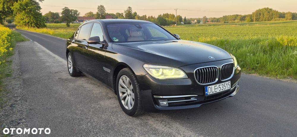BMW Seria 7 730Ld - 13