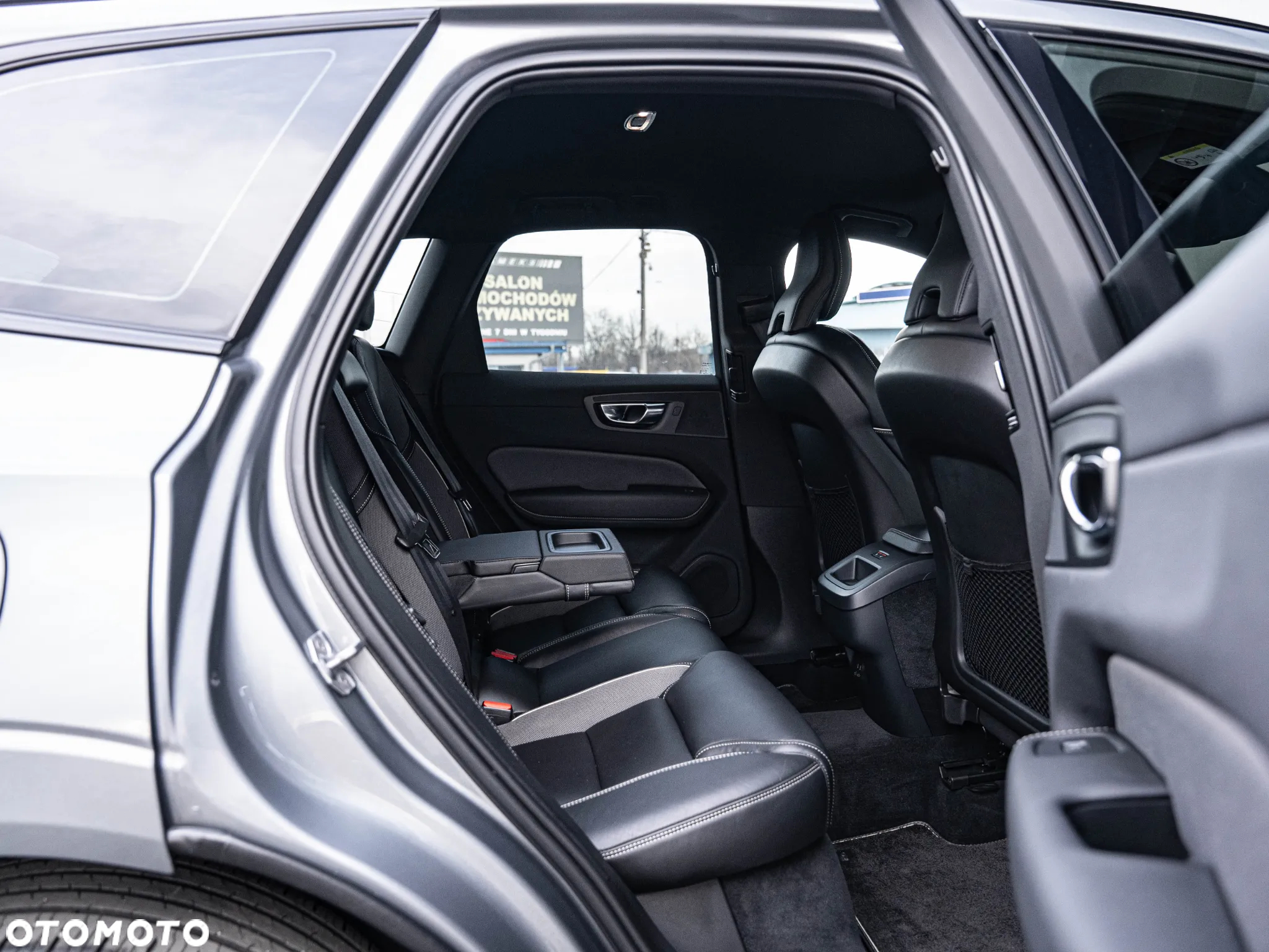 Volvo XC 60 B4 B Geartronic RDesign - 27