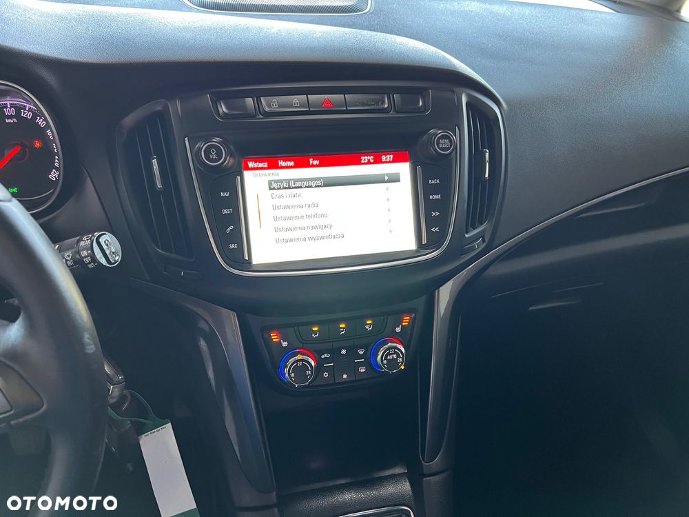 Opel Zafira - 14