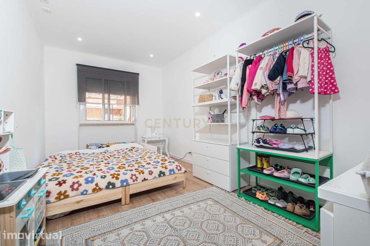 Apartamento T3 Totalmente Remodelado na Amadora - Grande imagem: 3/23