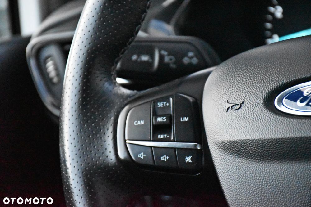 Ford Fiesta 1.0 EcoBoost STart-Stop ST-LINE - 29
