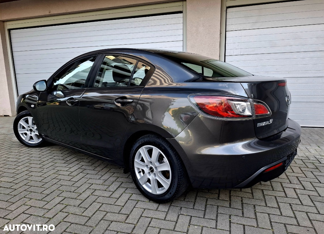 Mazda 3 2.0 MZR DISI Exclusive-Line - 2