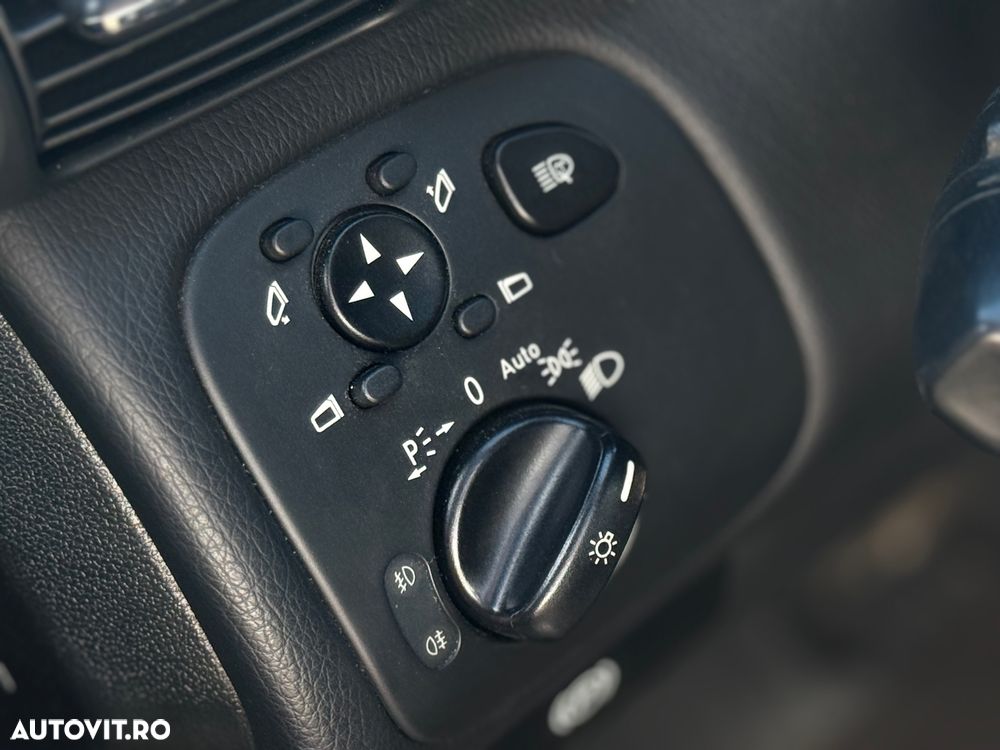 Mercedes-Benz C 220 T CDI Automatik Avantgarde DPF Sport Edition + - 28