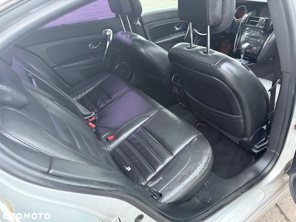 Renault Latitude 2.0 dCi Initiale - 11