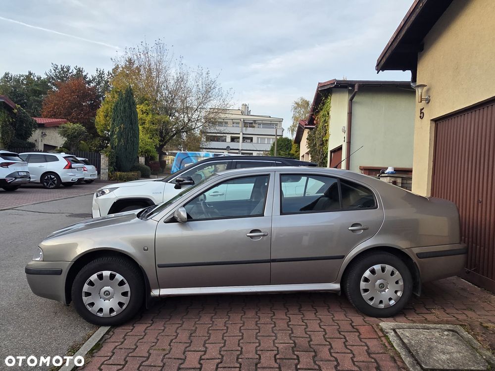 Skoda Octavia - 4