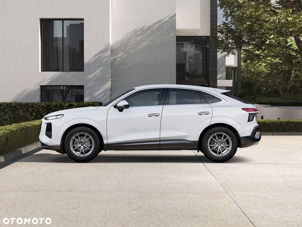 Audi Q3 Sportback - 3