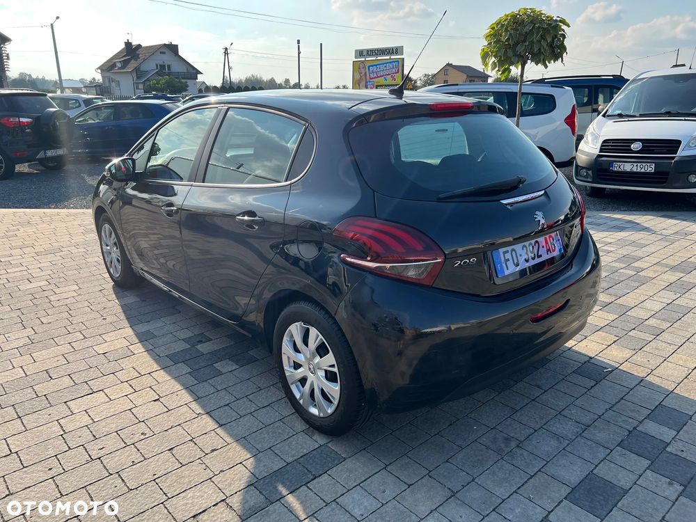 Peugeot 208 1.2 VTi Style - 3