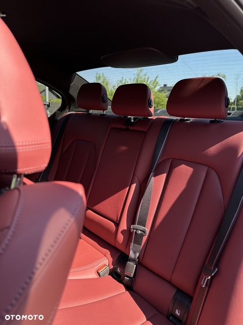 BMW Seria 3 320i M Sport - 5