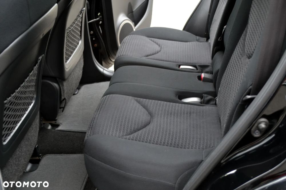 Toyota RAV4 2.0 VVT-i Luna - 23
