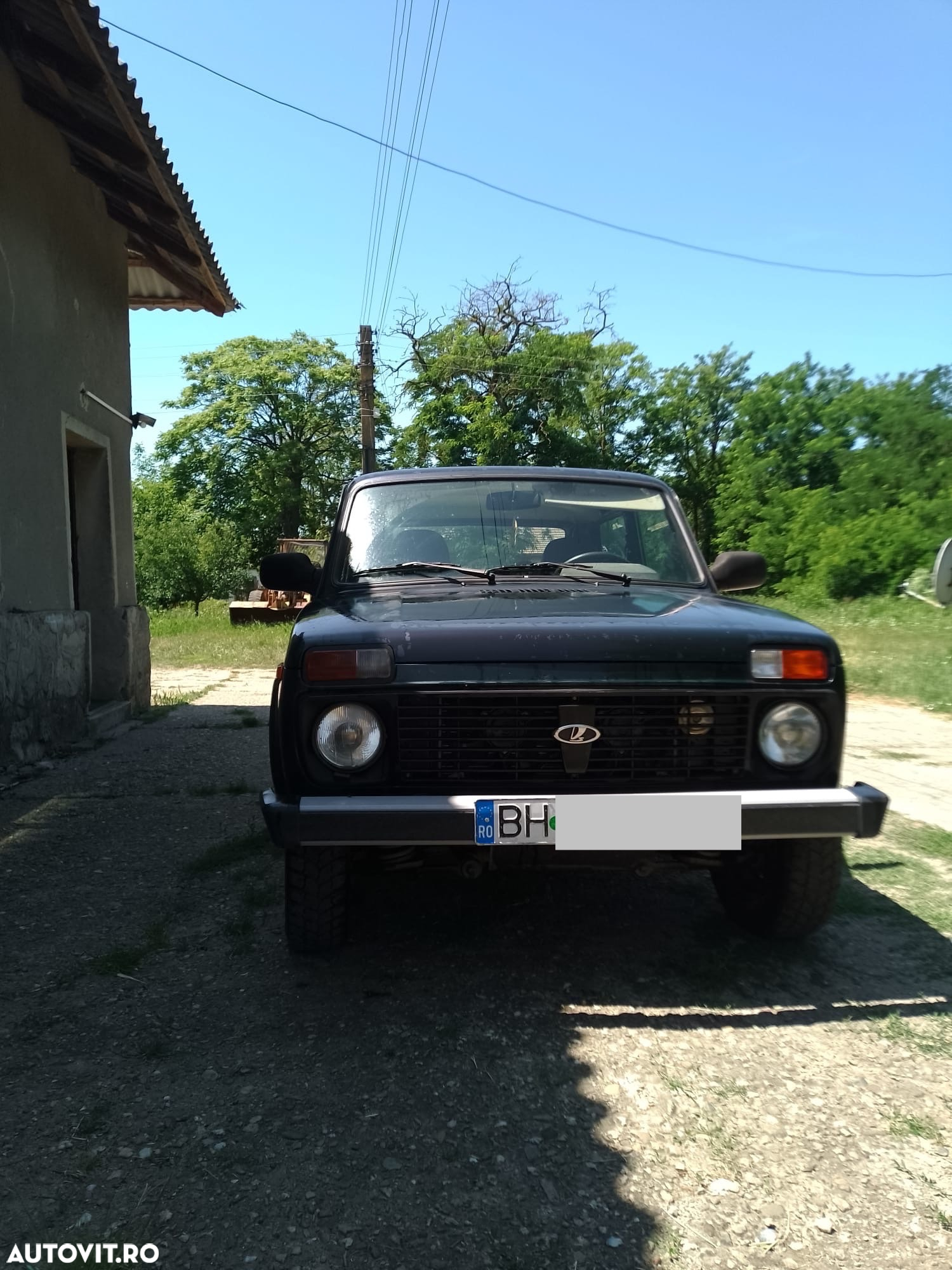 Lada Niva 1.7 4x4 - 3