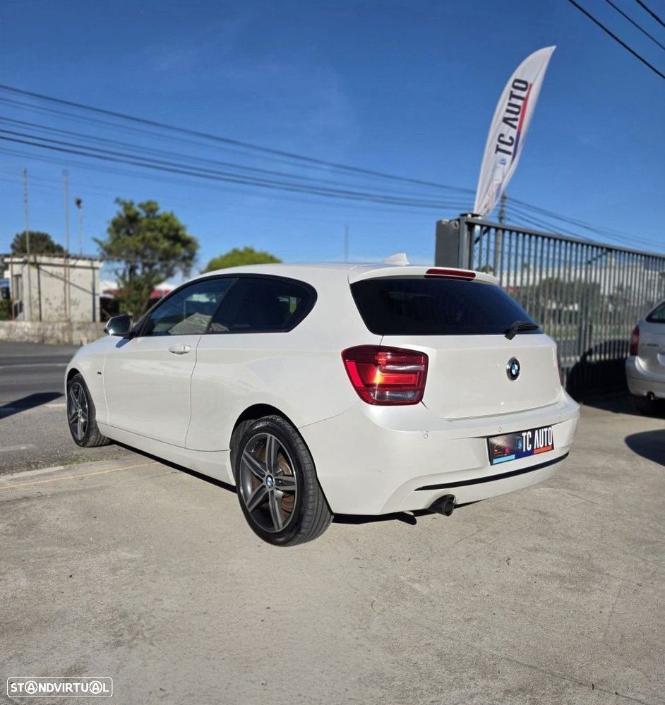 BMW 116 i Sport Line - 8