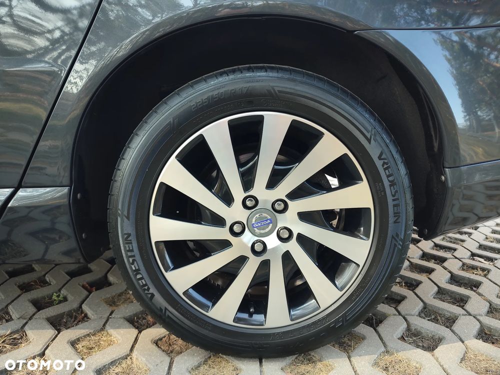 Volvo V70 D4 Geartronic Edition - 34