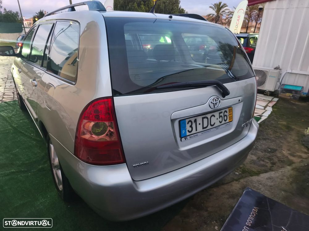 Toyota Corolla SW 1.4 D-4D AC - 28