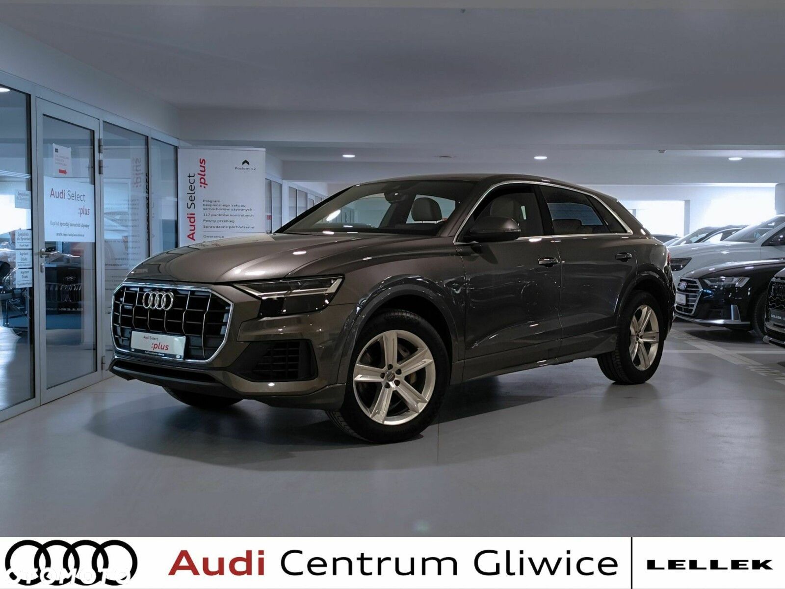 Audi Q8 - 1