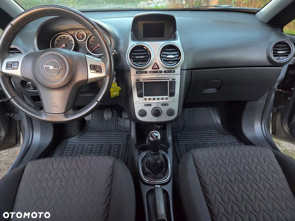 Opel Corsa 1.4 Essentia - 12